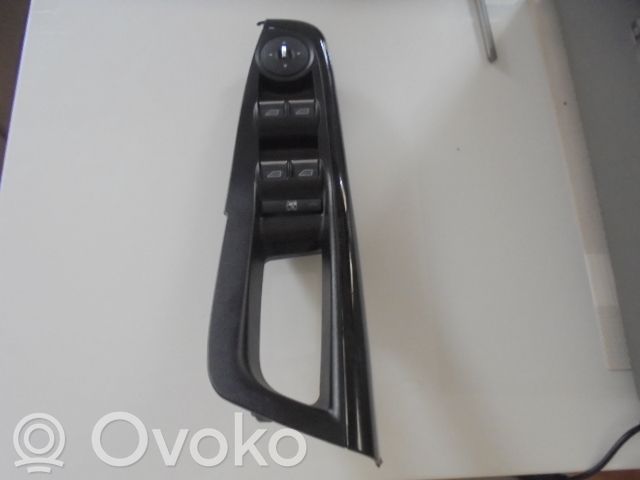 Ford Fiesta Schalter el. Fensterheber 