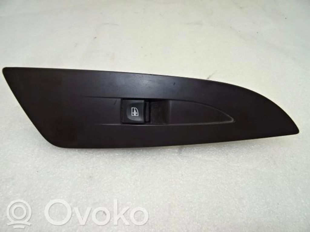 Renault Espace -  Grand espace V Quarter vent window switch 