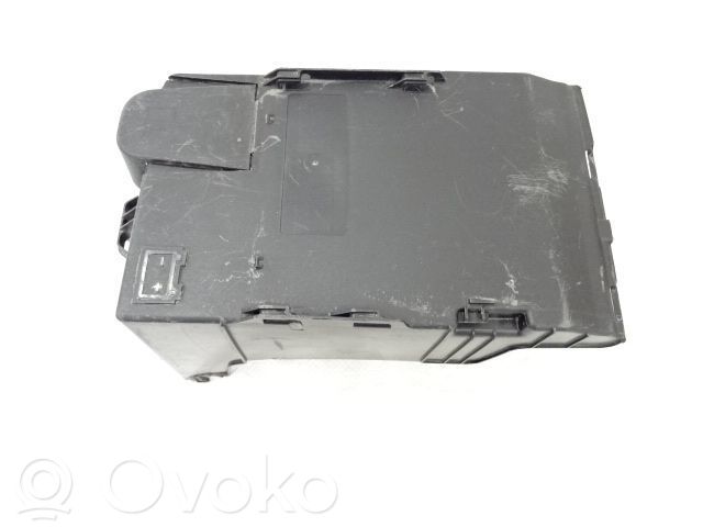 Citroen C3 Deckel Batteriekasten 