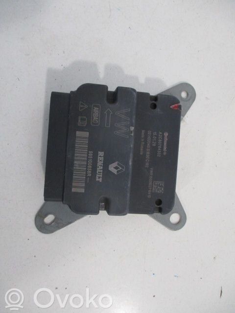 Renault Twingo III Airbag control unit/module 