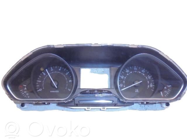 Peugeot 208 I Vitezometru (grup de instrumente) 