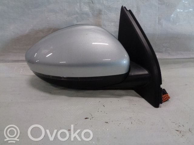 Peugeot 308 Front door electric wing mirror 