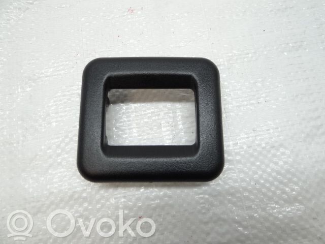 Citroen C3 Centrinio garsiakalbio apdaila 