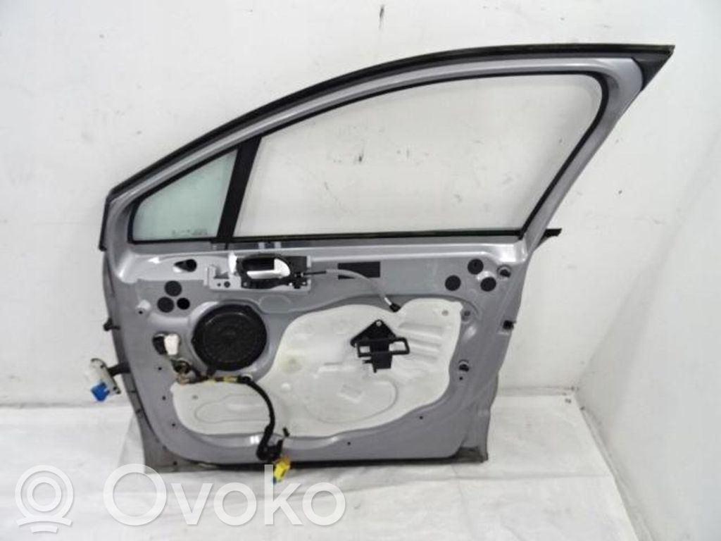 Citroen C4 II Front door 