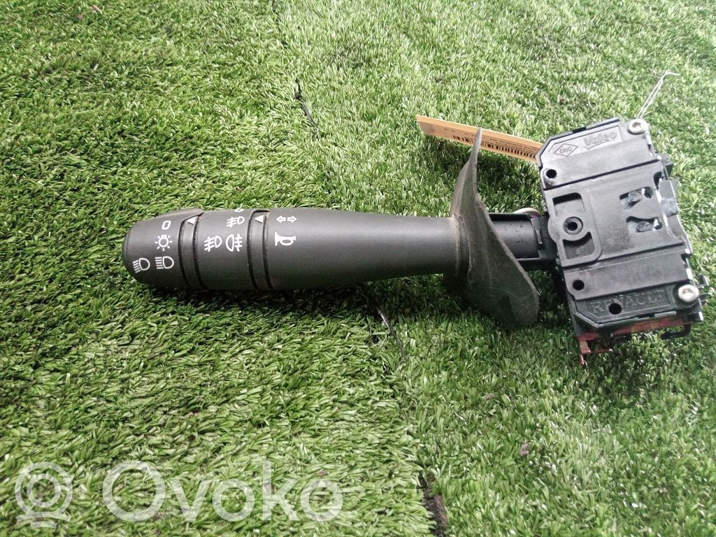 Dacia Duster Indicator stalk 