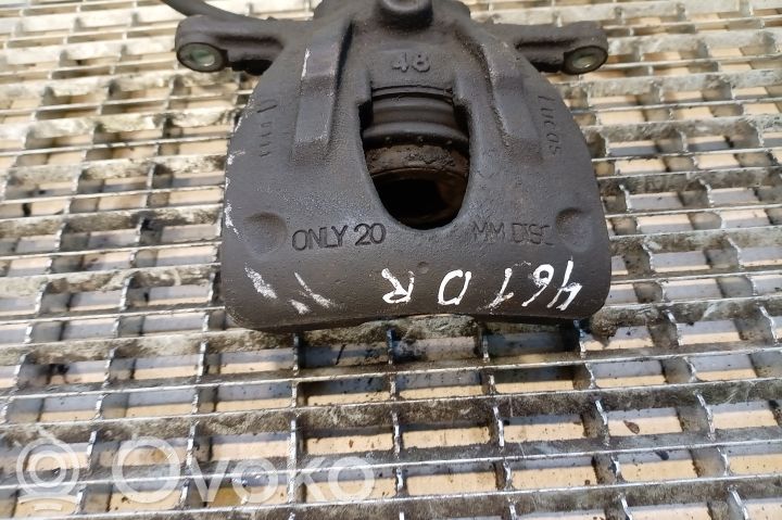 Opel Corsa C Передний суппорт 