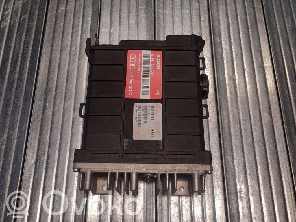 Volkswagen PASSAT B5 Engine control unit/module 