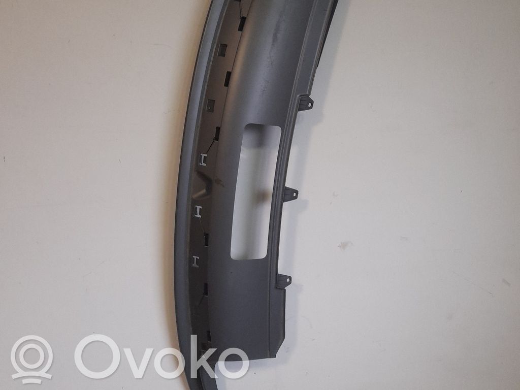 Audi A5 8T 8F Takapuskurin alaosan lista 
