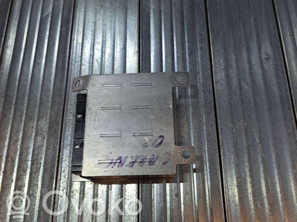 KIA Carens II Airbag control unit/module 