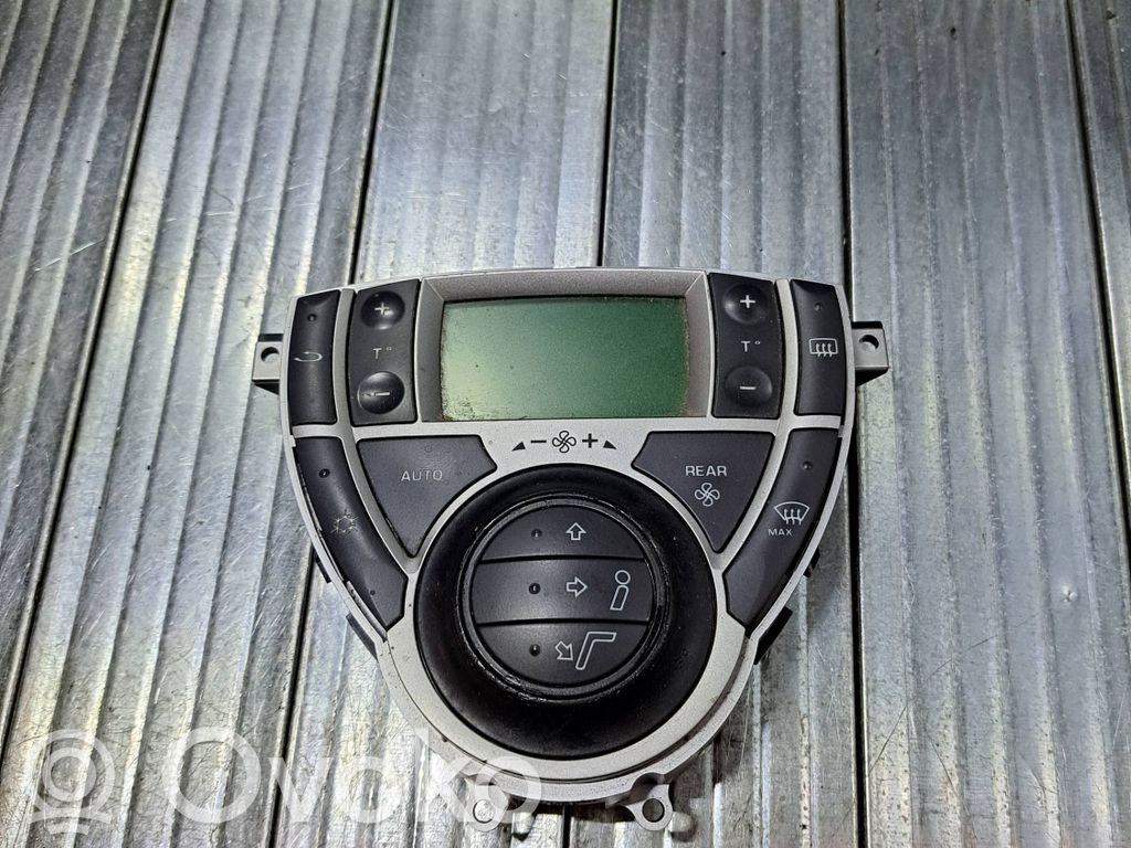 Peugeot 807 Climate control unit 