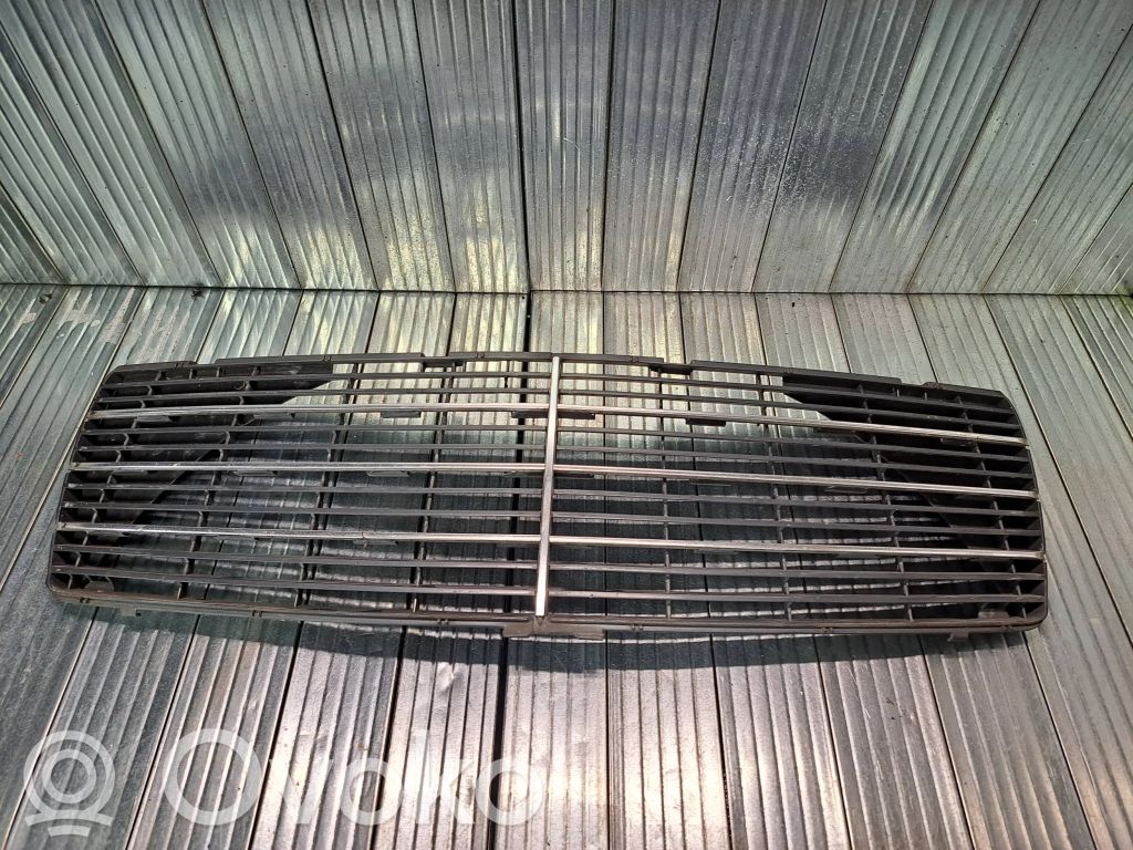 Atrapa chłodnicy / Grill   1408881241,1408881141