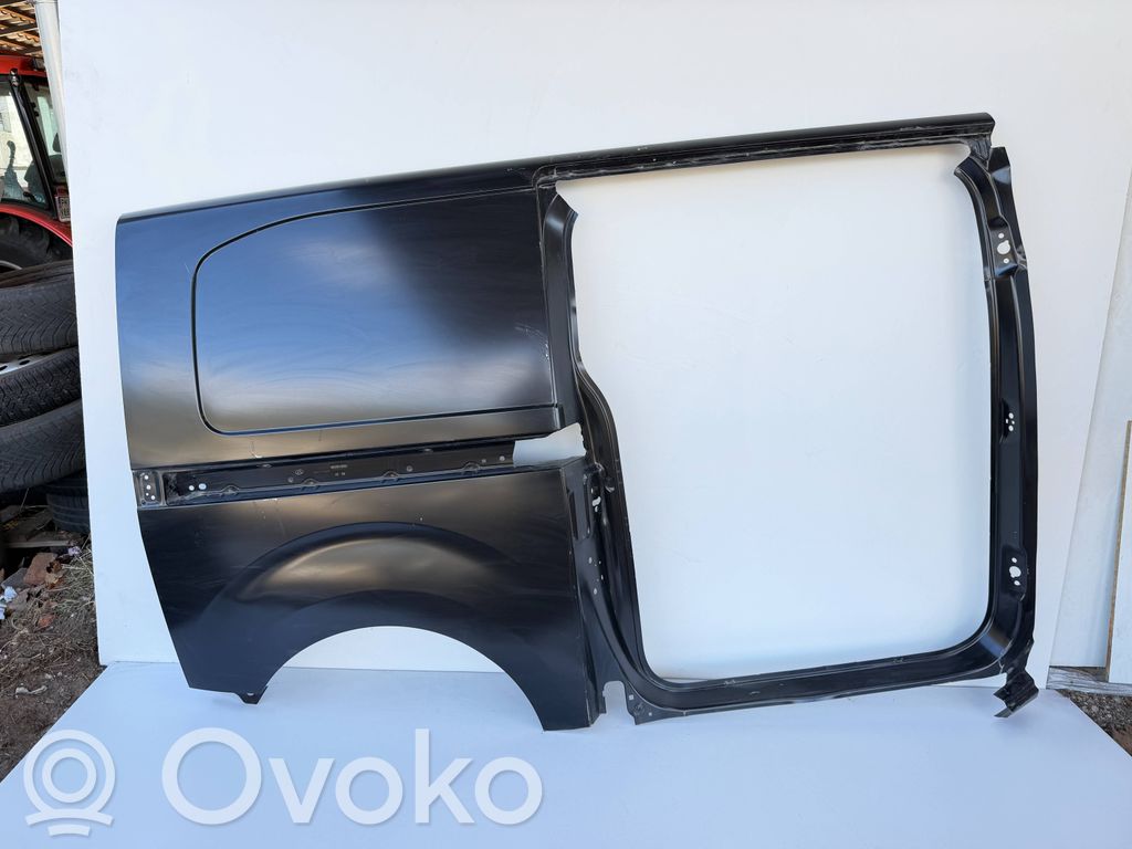 Toyota Proace Takakulmapaneeli 