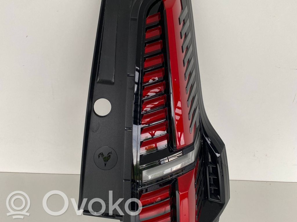 Rear/tail lights   265506296R,1ST210047