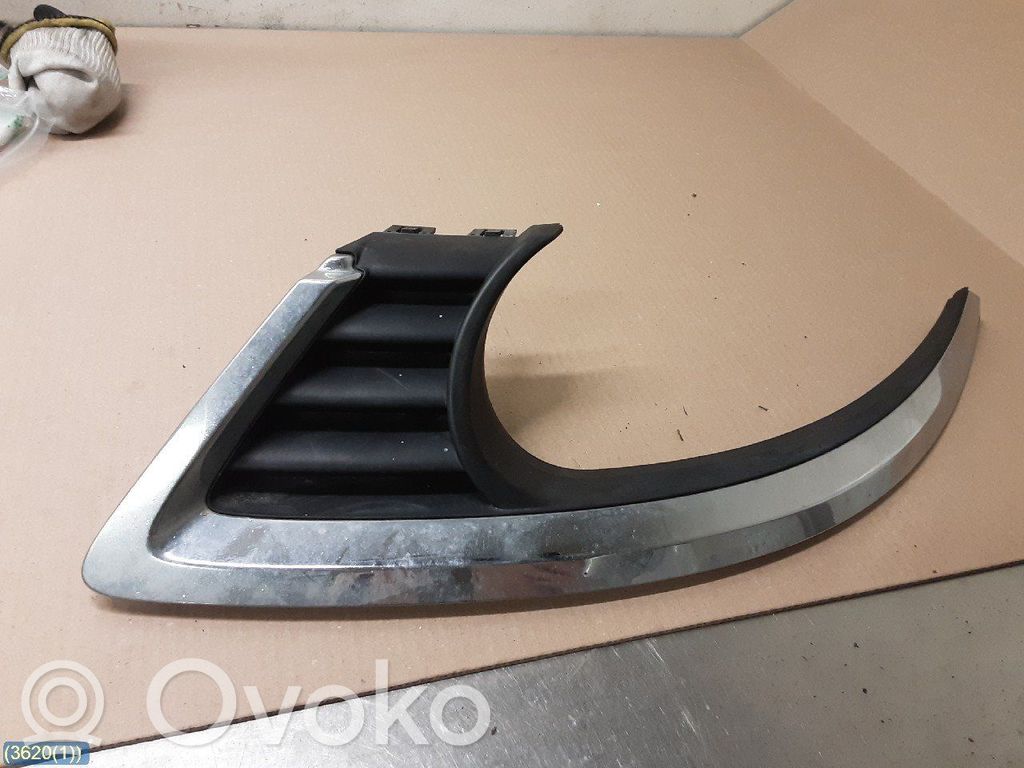 Saab 9-5 Front bumper lower grill 