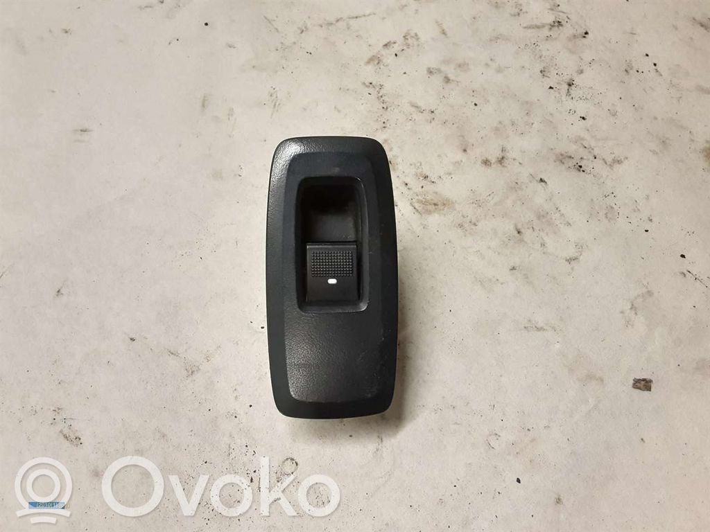 Electric window control switch   5362525,EB3T14529