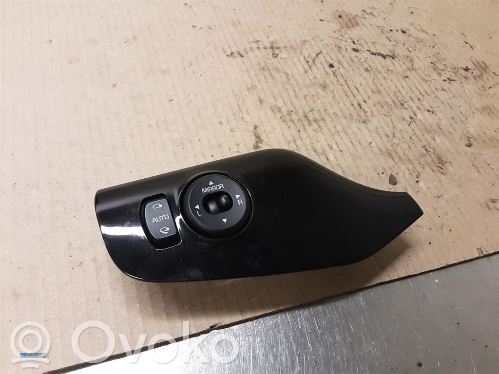 Wing mirror switch   93530A2050WK,49D4811000,49D4811000