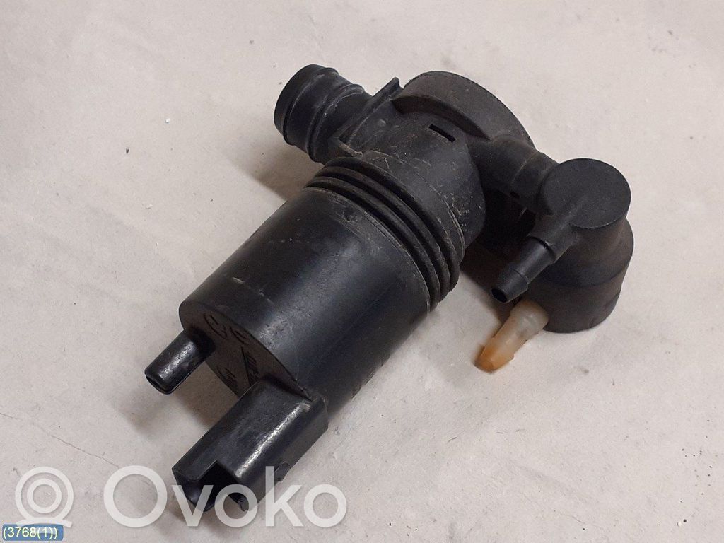Windscreen/windshield washer pump   1023333
