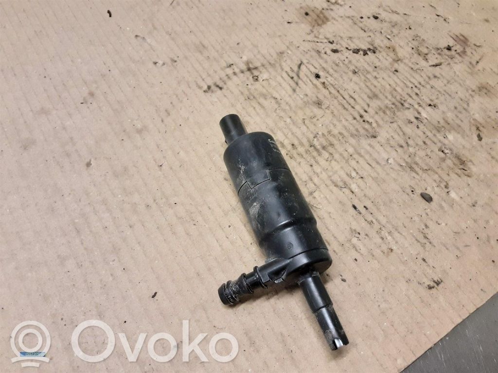 Headlight washer pump