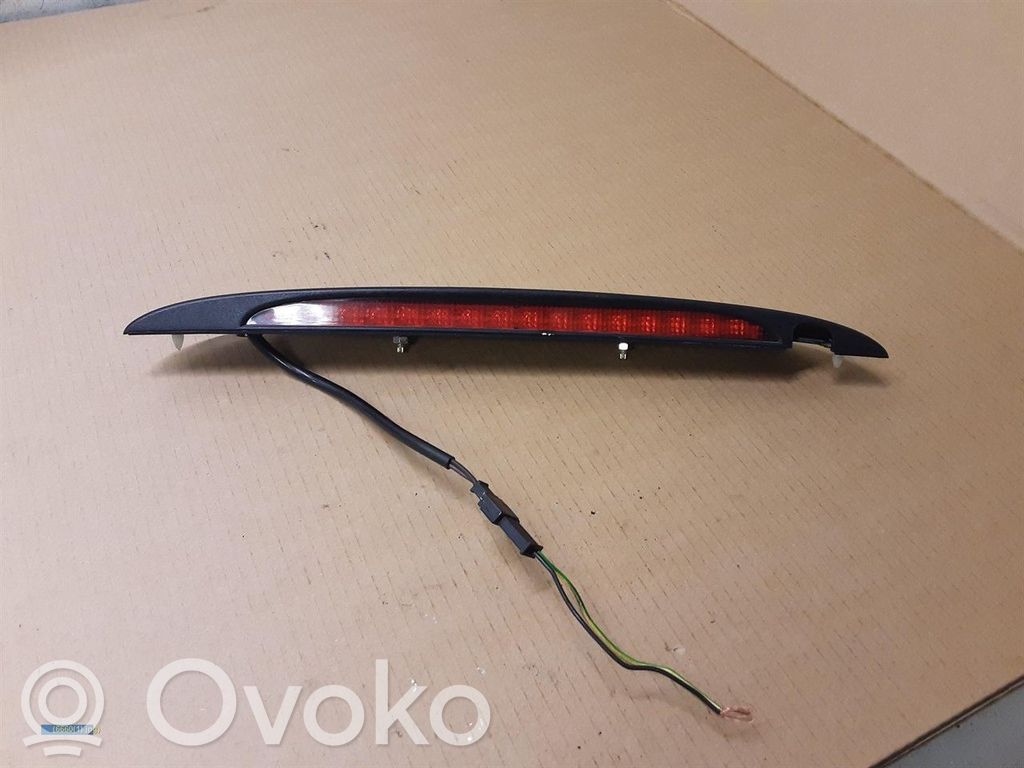Saab 9-3 Ver1 Third/center stoplight 