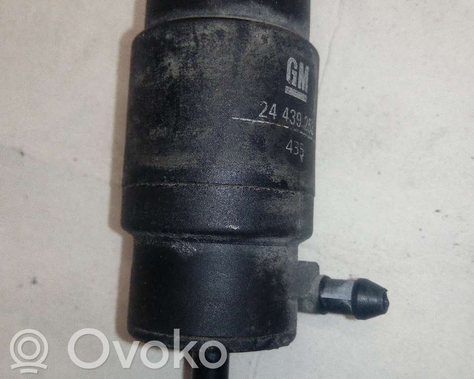 Windscreen/windshield washer pump   90585761,24439253,4832895
