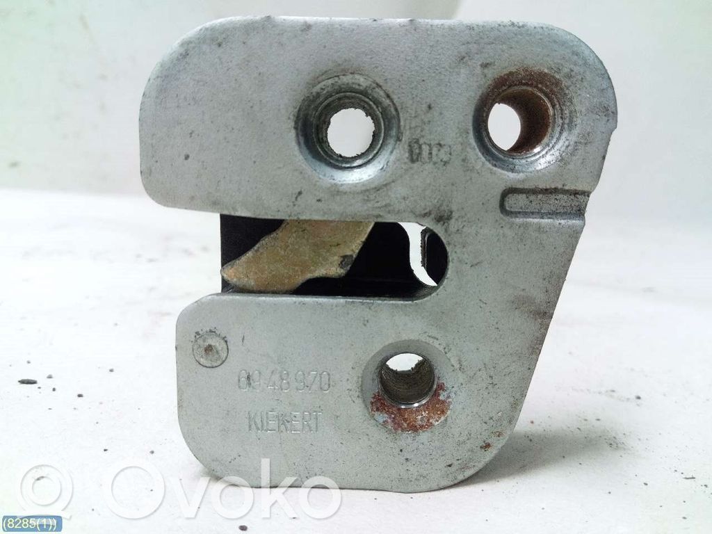 Saab 9000 CS Rear door lock 