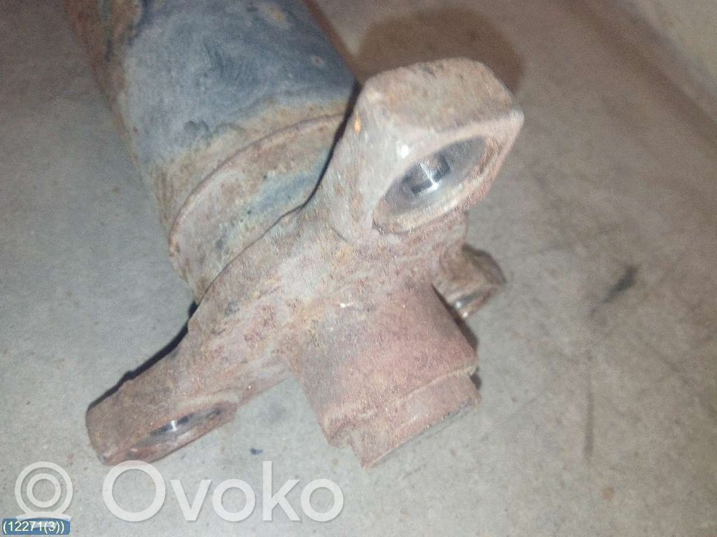 Кардан в комплекте   752734205