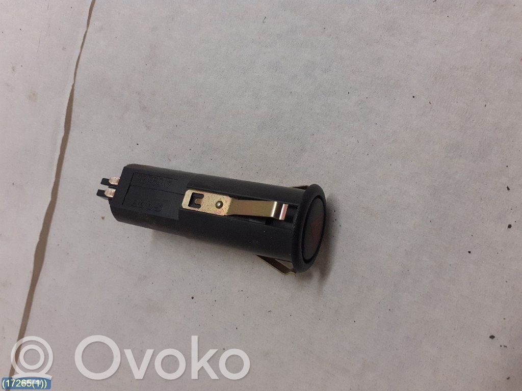 Hazard light switch   4109526