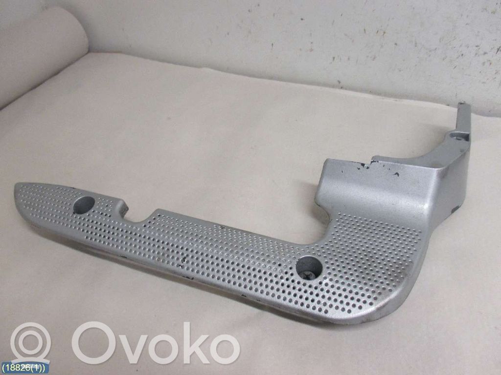 Volkswagen Golf IV Motorabdeckung 