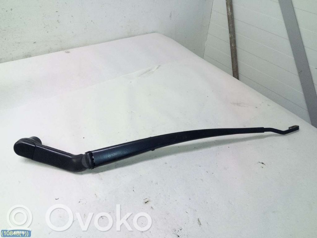 Mazda 6 Brazo del limpiaparabrisas delantero 