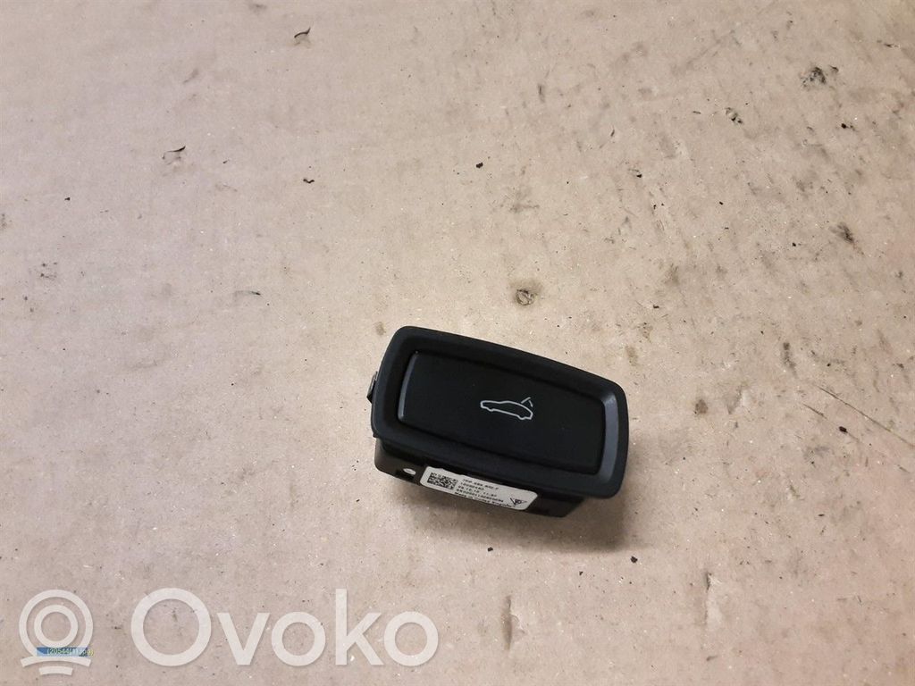 Tailgate/boot open switch button   7PP959832K,7PP959832F