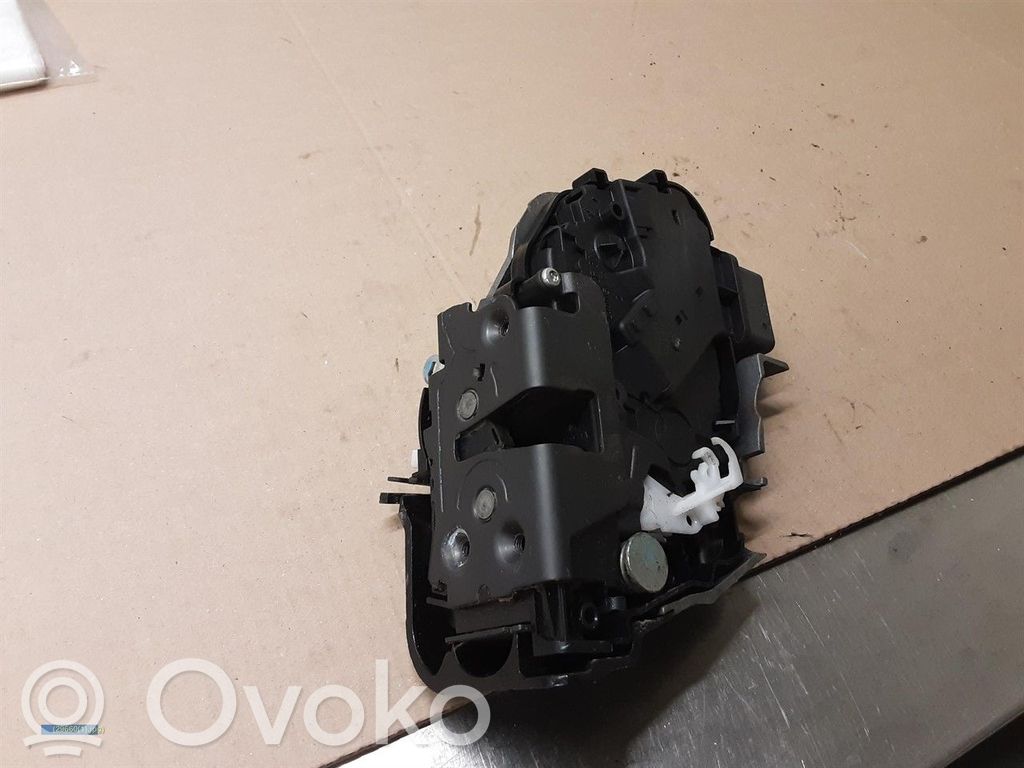 Volvo S40 Etuoven lukko 