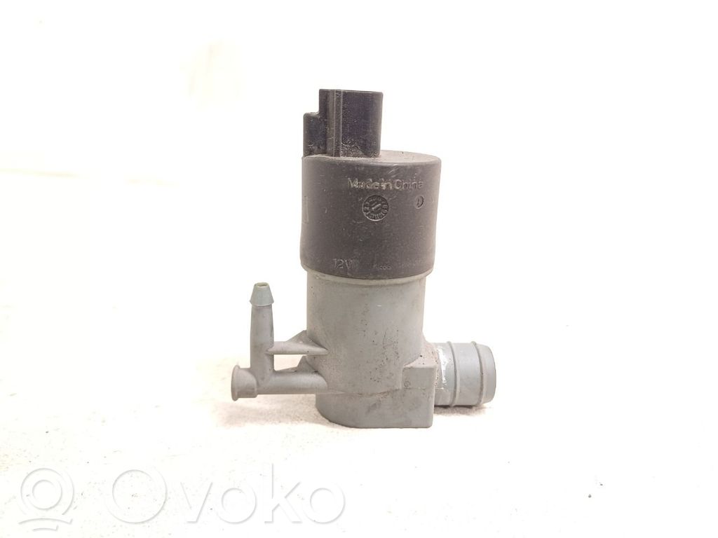 Windscreen/windshield washer pump   853300F010,853300F010