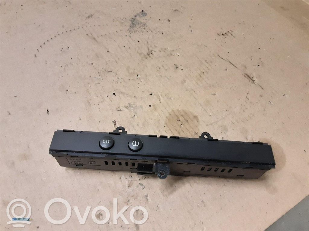 Przycisk resetowania ciśnienia w oponach   61316948768,6948768