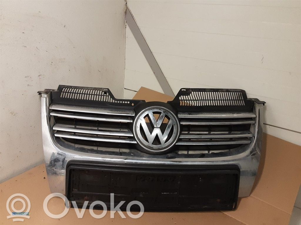 Volkswagen Golf V Etupuskurin alempi jäähdytinsäleikkö 