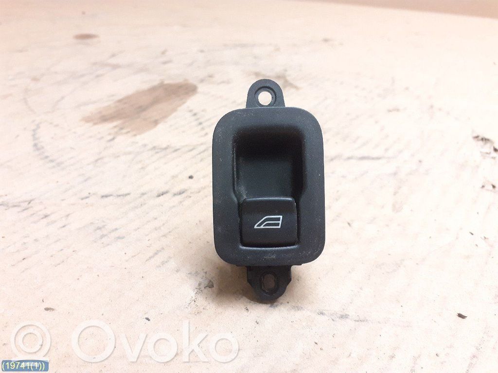 Volvo S40 Electric window control switch 
