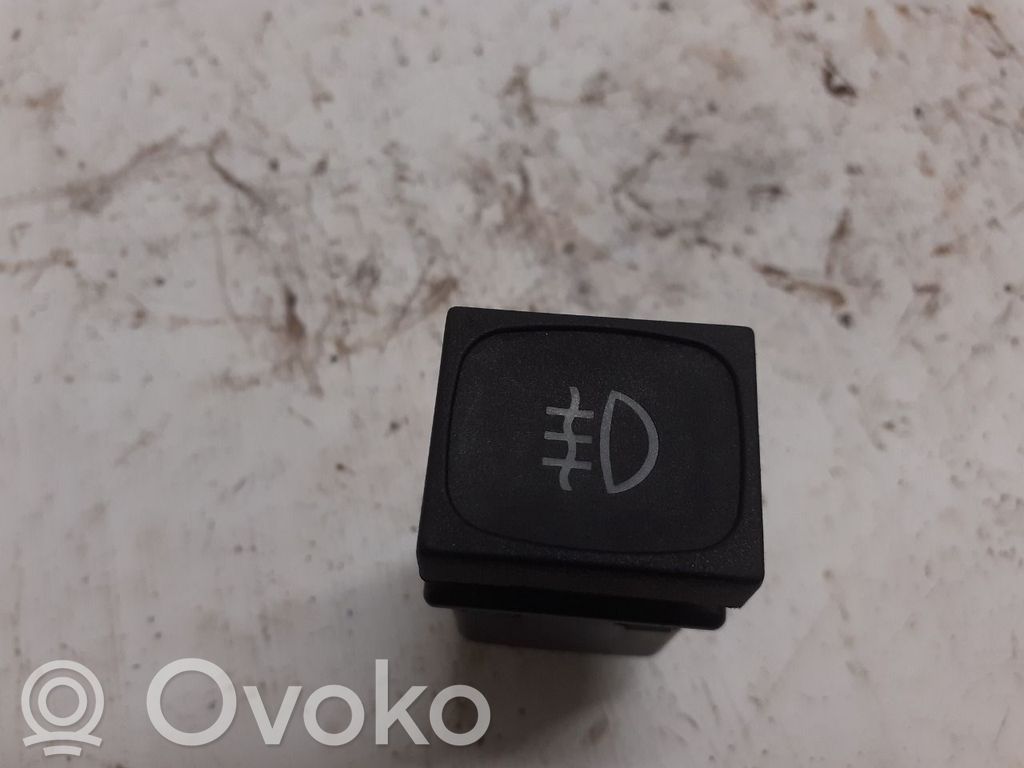 Lukturu slēdzis   9523747