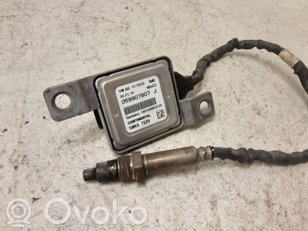 Volkswagen Touareg II Lambda probe sensor 