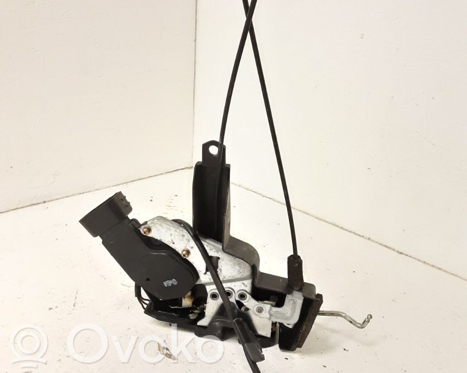 Toyota Land Cruiser (J100) Cerradura de puerta delantera 