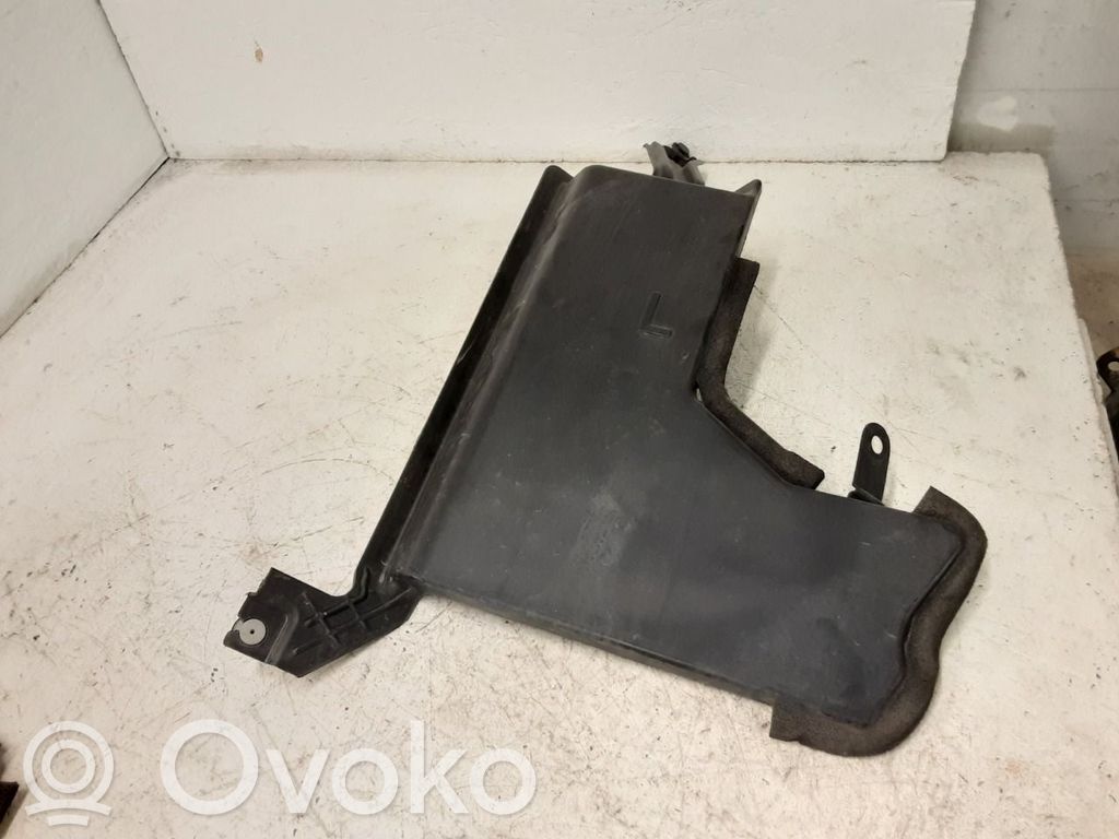 Nissan Leaf I (ZE0) Ghidaj aer/conductă intercooler 