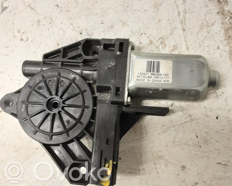 Volvo V40 Silnik regulatora szyby drzwi przednich 