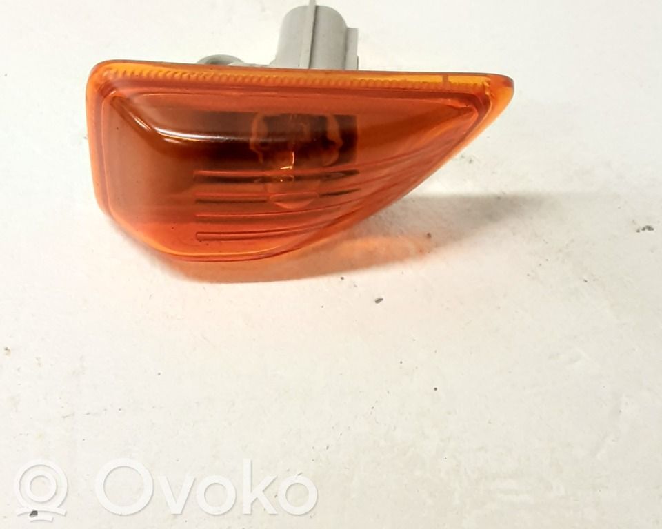 Front fender indicator light   AB3913K354,AB3913K354