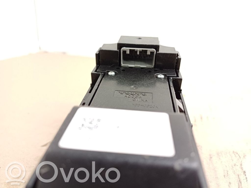Volvo V60 Engine start stop button switch 