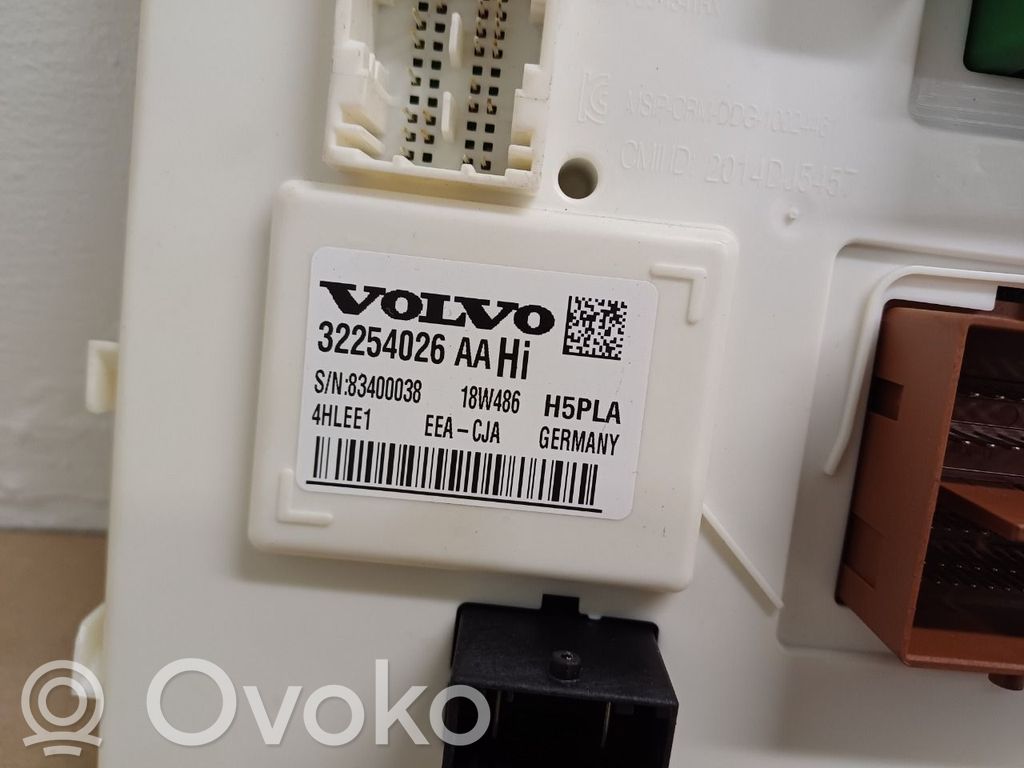 Sulakemoduuli   36010472,83400038,32254026