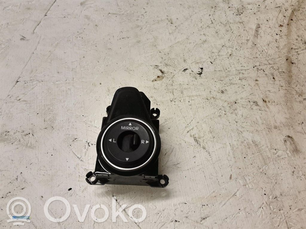 Hyundai i40 Interruptor del espejo lateral 