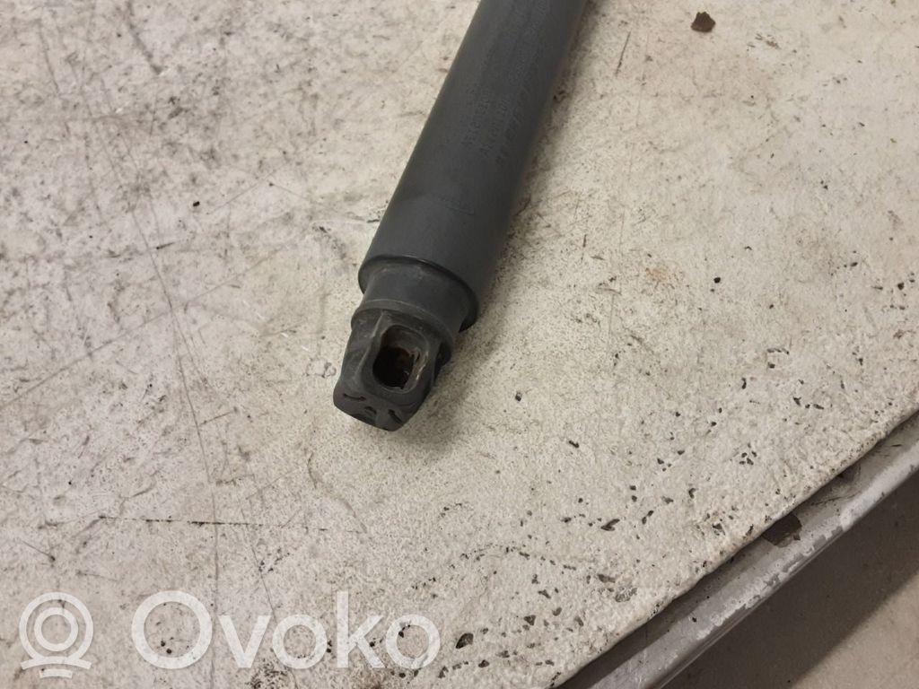 BMW 3 F30 F35 F31 Amortyzator / Siłownik tylnej klapy bagażnika 