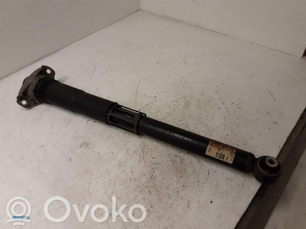 Volkswagen PASSAT B8 Amortyzator tylny 