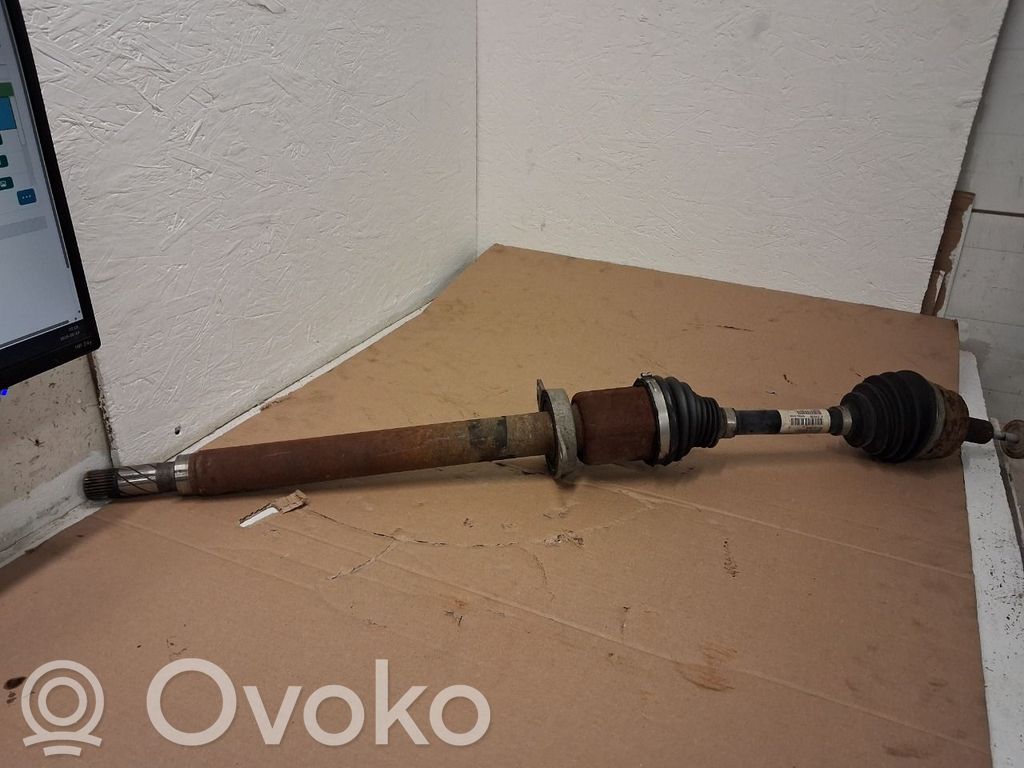 Volvo V40 Front driveshaft 
