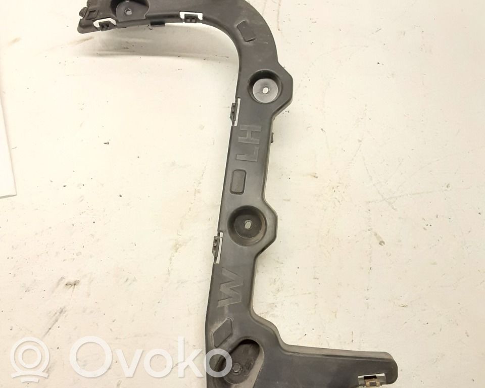 Ford Focus Rear bumper mounting bracket 