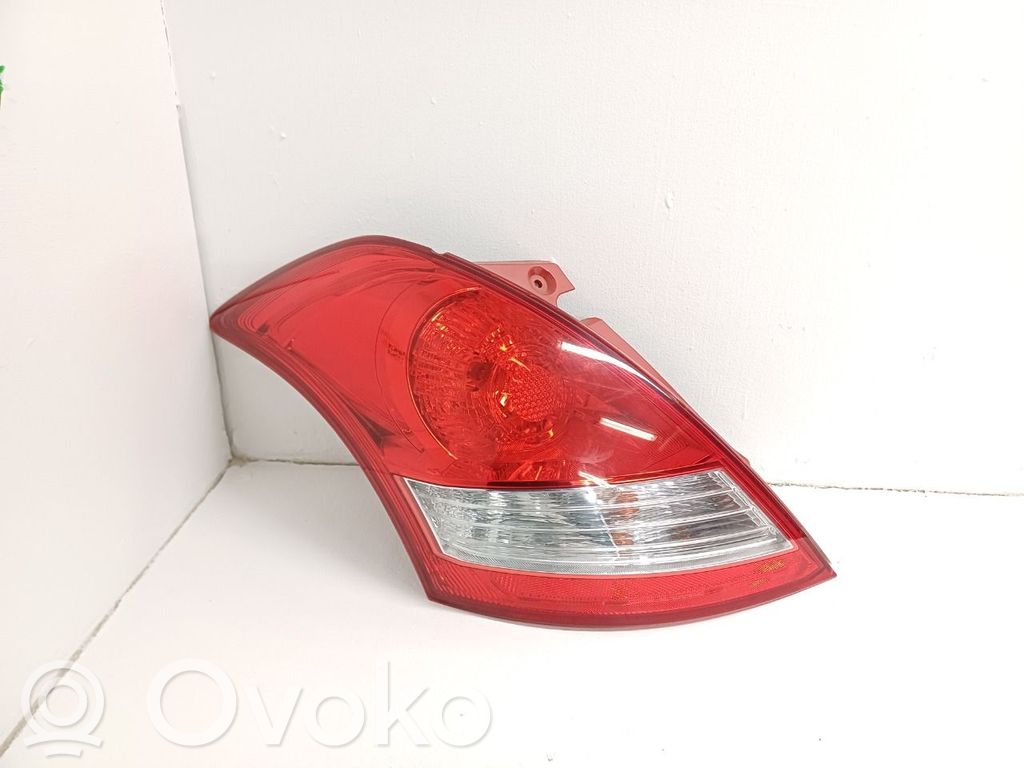 Suzuki Swift II Lampă spate în caroserie 