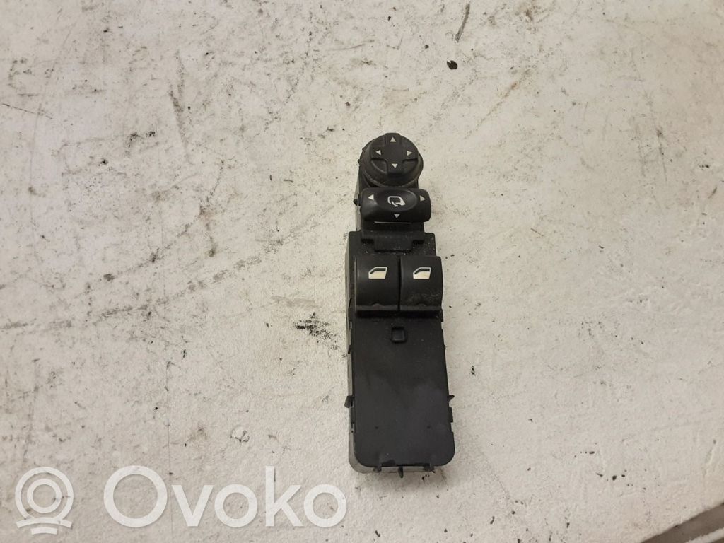 Citroen DS4 Electric window control switch 